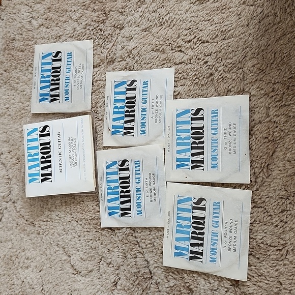 Martin Marquis acoustic guitar strings Bronze wound silver steel - Picture 1 of 12